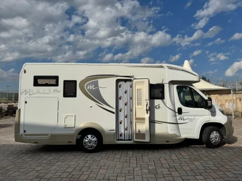 Foto C.I. Magis 95 XT 2017 - CI Magis 95 XT Fiat Ducato 130cv - Anno 2017