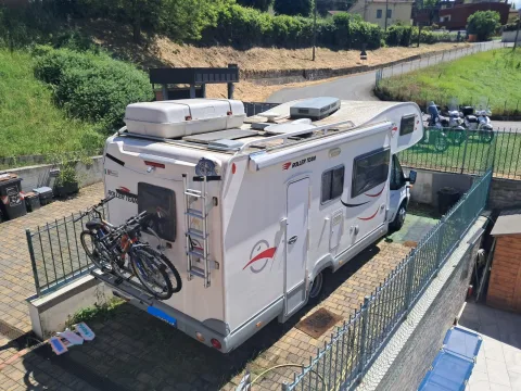 Foto Roller Team Auto-Roller 7 maxi 2007 - Camper ROLLER TEAM 7 MAXI mansardato