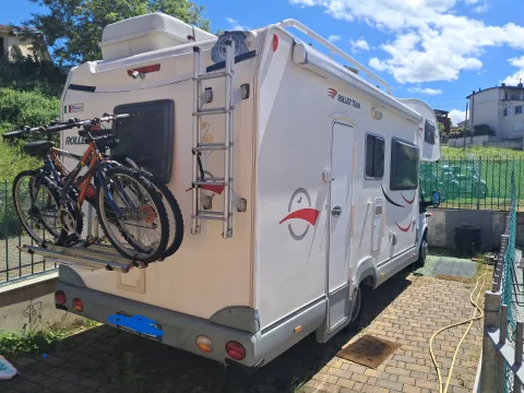 Foto Roller Team Auto-Roller 7 maxi 2007 - Camper ROLLER TEAM 7 MAXI mansardato
