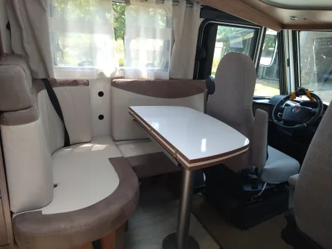 Foto Pilote Aventura G 740 2018 - Camper Pilote G740c Essential