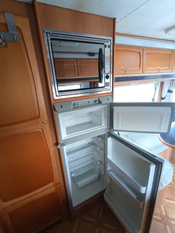 Foto EVM System X5L 2003 - Motorhome EVM System X5L monoscocca vetroresina