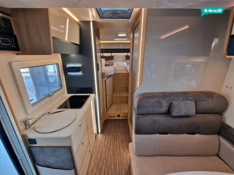 Foto C.I. Horon FIT 81XT 2026 - CI International Horon 81XT FIT