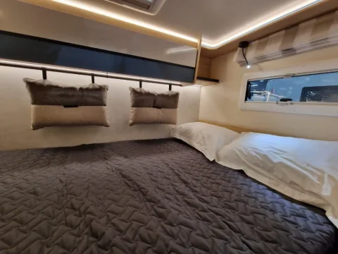 Foto C.I. Horon 95 XT 2026 - CI International Horon 95XT