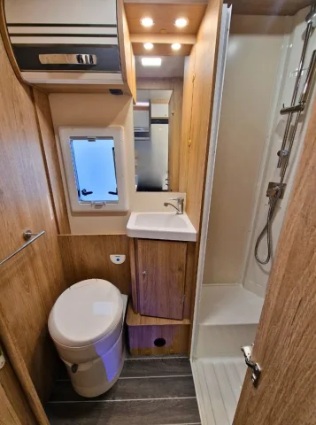 Foto C.I. Horon 90 M 2026 - CI International Horon 90M SELEKT