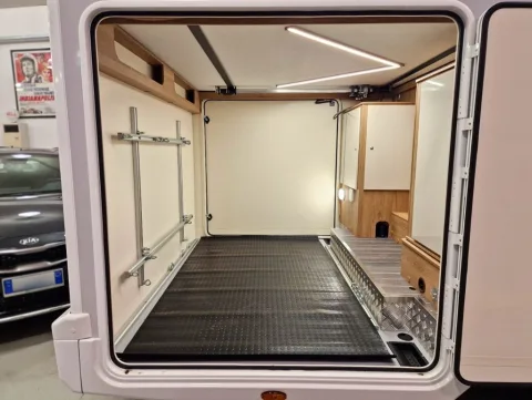 Foto C.I. Horon 90 M 2026 - CI International Horon 90M SELEKT