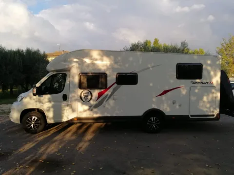 Foto Elnagh Baron 73 G 2019 - Elnagh Baron 73 G Letti gemelli