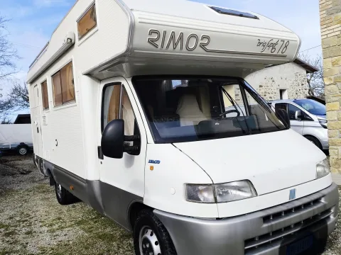 Foto Rimor Super Brig 678 1999 - Rimor super brig 678