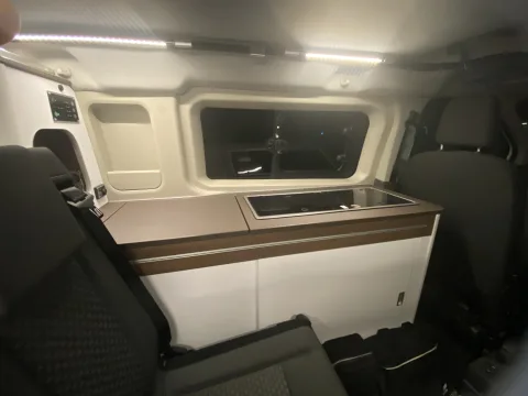 Foto Laika Kosmo Urban F100+ 2025 - Laika van automatico