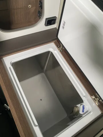 Foto Laika Kosmo Urban F100+ 2025 - Laika van automatico