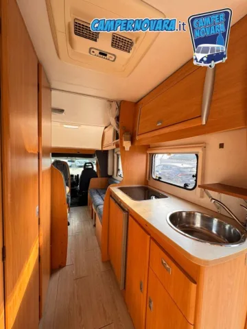 Foto Challenger Genesis 45 2006 - Mansardato Challenger Genesis 45