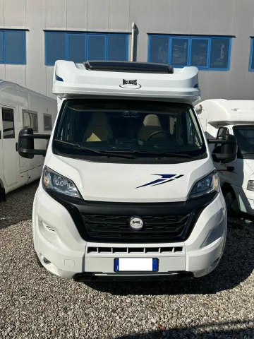 Foto McLouis Mc4 265 2022 - Mc Louis MC4 265