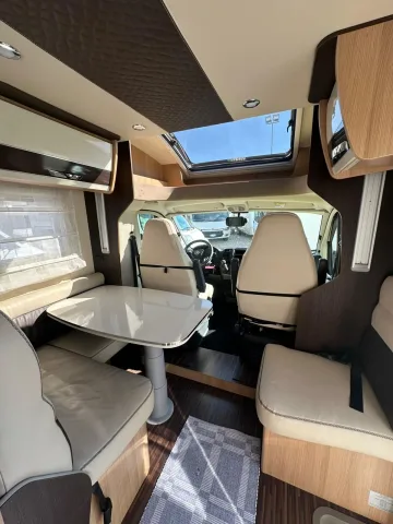 Foto McLouis Mc4 265 2022 - Mc Louis MC4 265