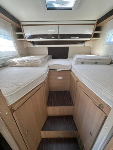 Foto McLouis Mc4 265 2022 - Mc Louis MC4 265